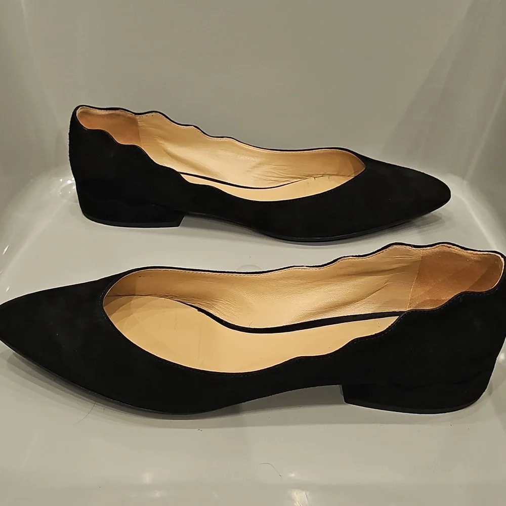 CHLOE Black Suede Classic Scalloped Flats Sz EU 39